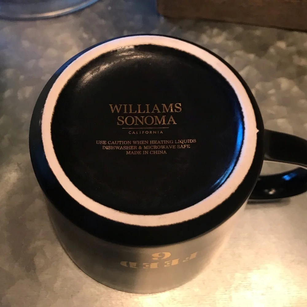 Williams Sonoma Feed 6 Coffee Mug
